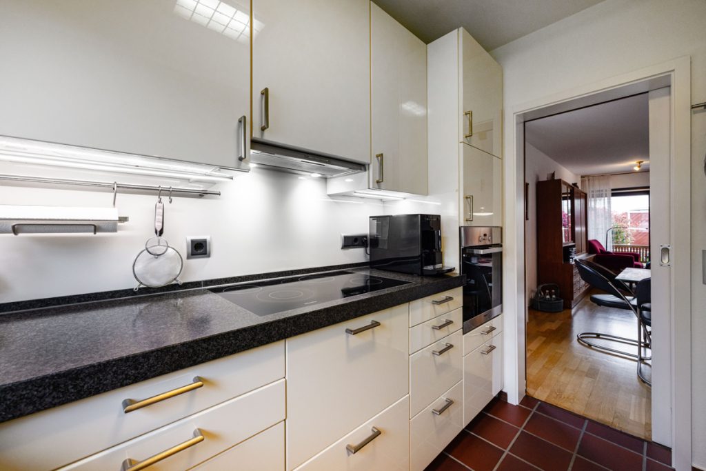 Immobilienangebot - Großdornberg - Alle - Wohnkomfort auf drei Ebenen: Gepflegtes Reihenendhaus in beliebter Lage!