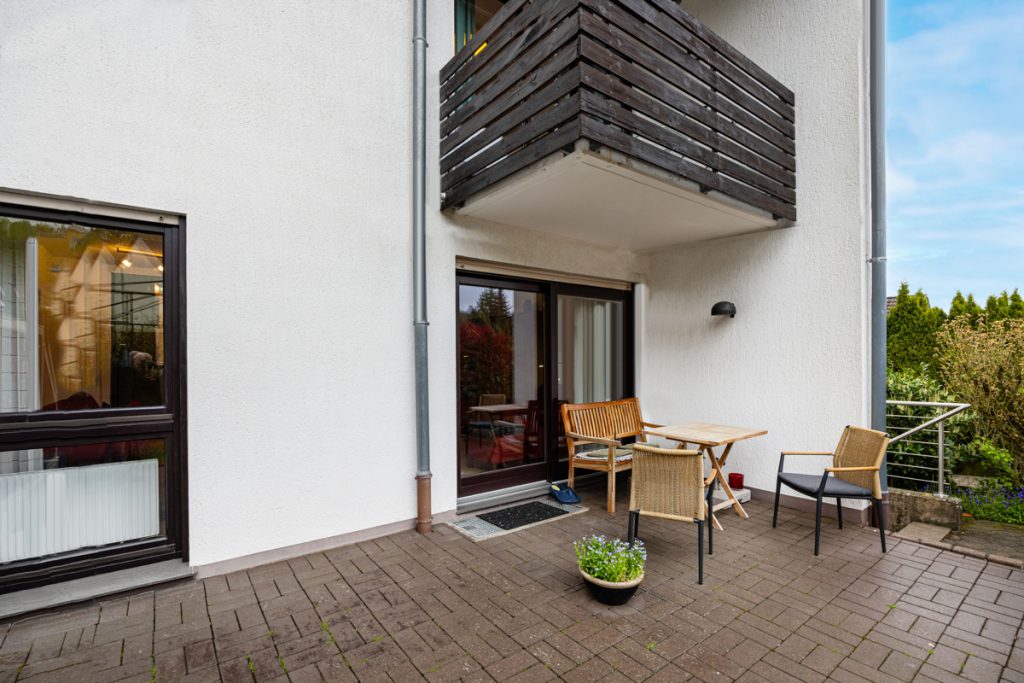 Immobilienangebot - Großdornberg - Alle - Wohnkomfort auf drei Ebenen: Gepflegtes Reihenendhaus in beliebter Lage!
