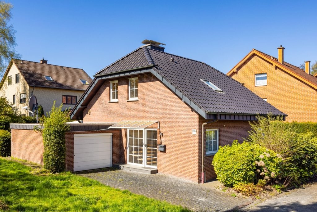 Immobilienangebot - BI - Stieghorst - Alle - Solide Basis in ruhiger Wohnlage – ideal für Ihre Renovierungspläne