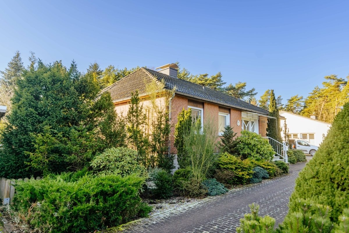 Immobilienangebot - Bielefeld - Alle - Das was Sie gesucht haben!
Bungalow auf tollem Grundstück in Waldrandlage