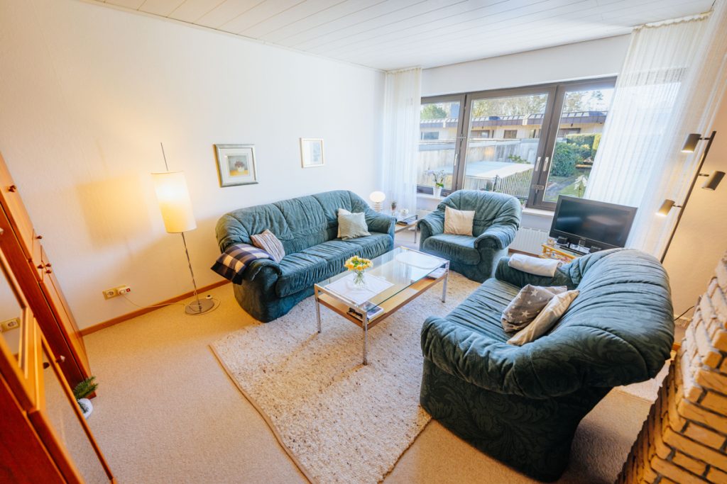 Immobilienangebot - Bielefeld - Alle - Attraktives Angebot! Reihenendhaus mit Garage