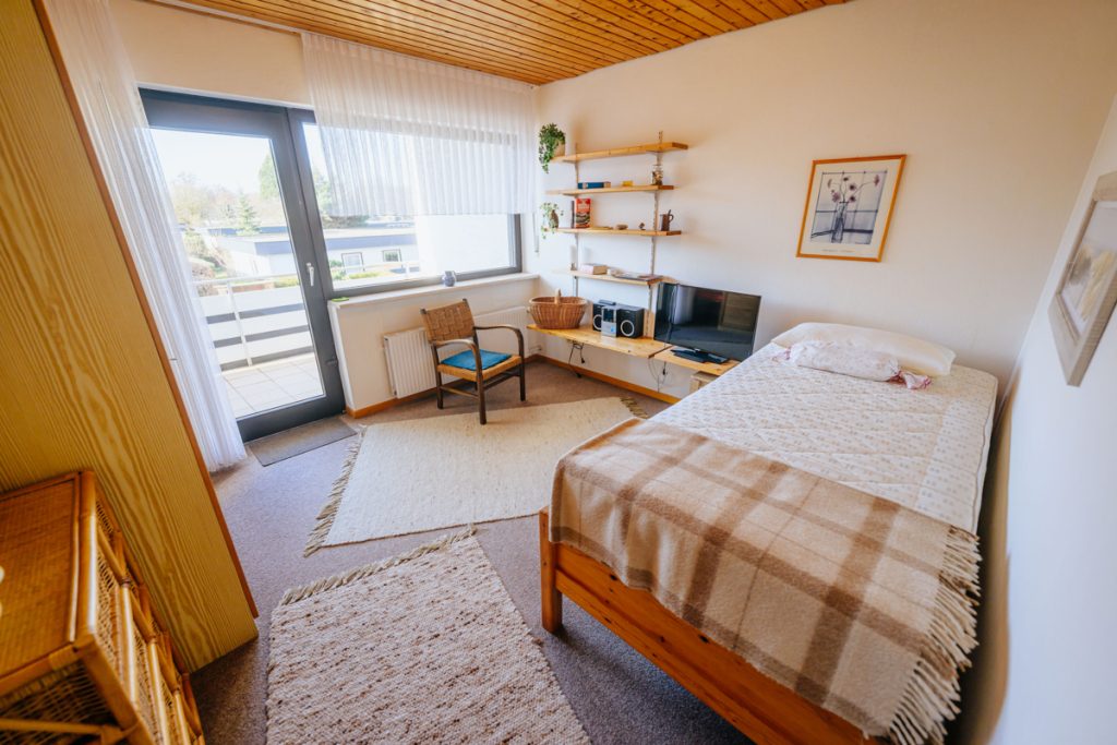 Immobilienangebot - Bielefeld - Alle - Attraktives Angebot! Reihenendhaus mit Garage