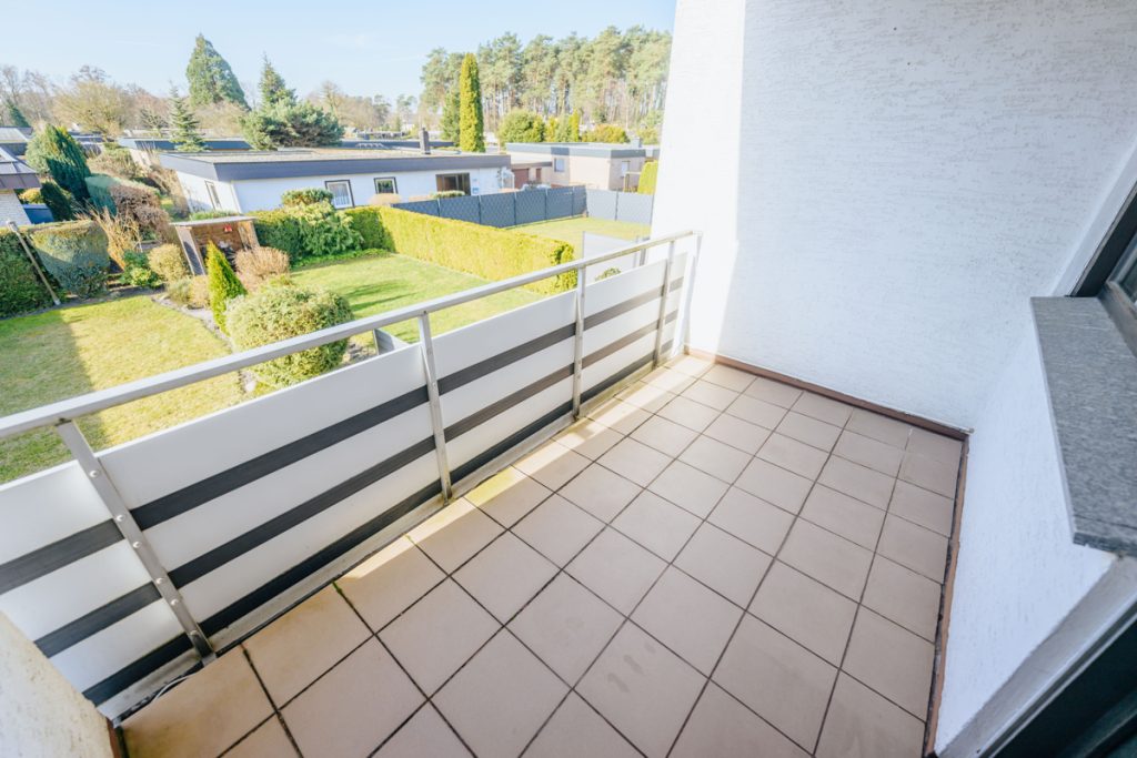 Immobilienangebot - Bielefeld - Alle - Attraktives Angebot! Reihenendhaus mit Garage