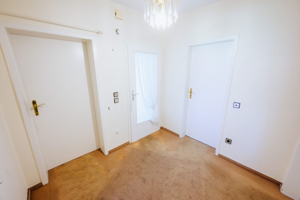 Immobilienangebot - Bi-Sennestadt - Alle - Ruhe, Platz und Potenzial - Reihenmittelhaus mit zwei Wohneinheiten