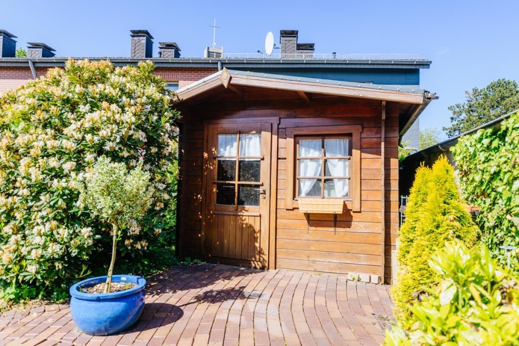 Immobilienangebot - Bi-Sennestadt - Alle - Ruhe, Platz und Potenzial - Reihenmittelhaus mit zwei Wohneinheiten