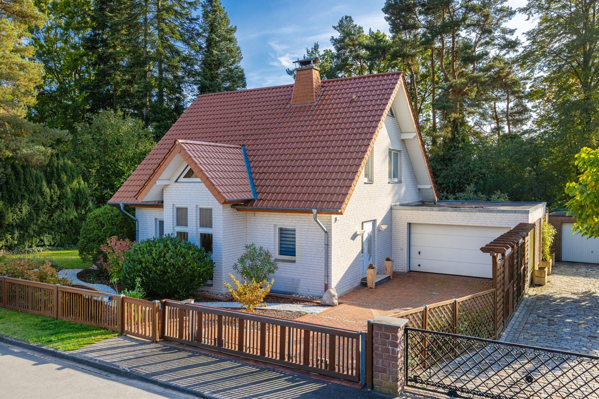 Immobilienangebot - Bielefeld / Senne - Alle - Das was alle suchen!
Einfamilienhaus mit Garage