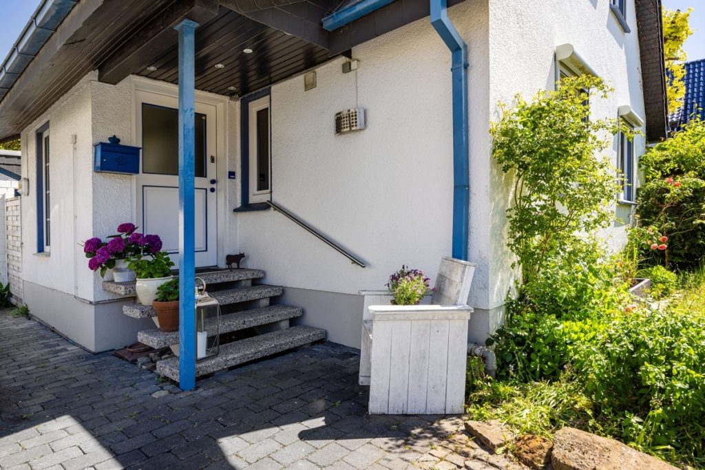 Immobilienangebot - Bielefeld-Brackwede - Alle - Charmant, gemütlich, besonders – ein Haus mit Charakter