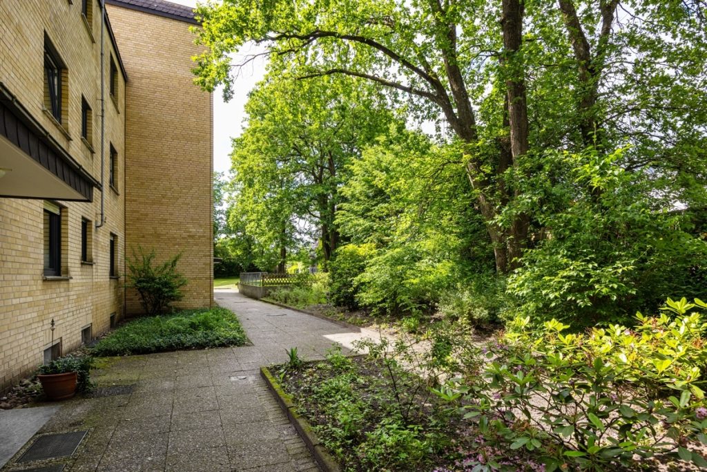 Immobilienangebot - Bielefeld / Senne - Alle - Wohnung - Tiefgarage - Wallbox - Einbauküche