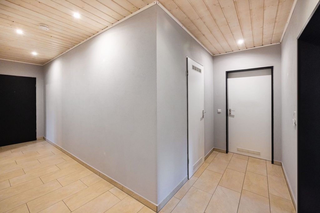 Immobilienangebot - Bielefeld / Senne - Alle - Wohnung - Tiefgarage - Wallbox - Einbauküche
