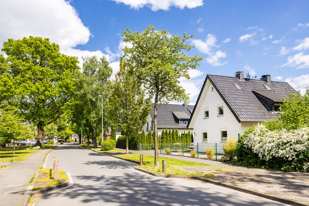 Immobilienangebot - BI-Sennestadt - Alle - Der Preis macht den Traum vom freistehenden Einfamilienhaus möglich!