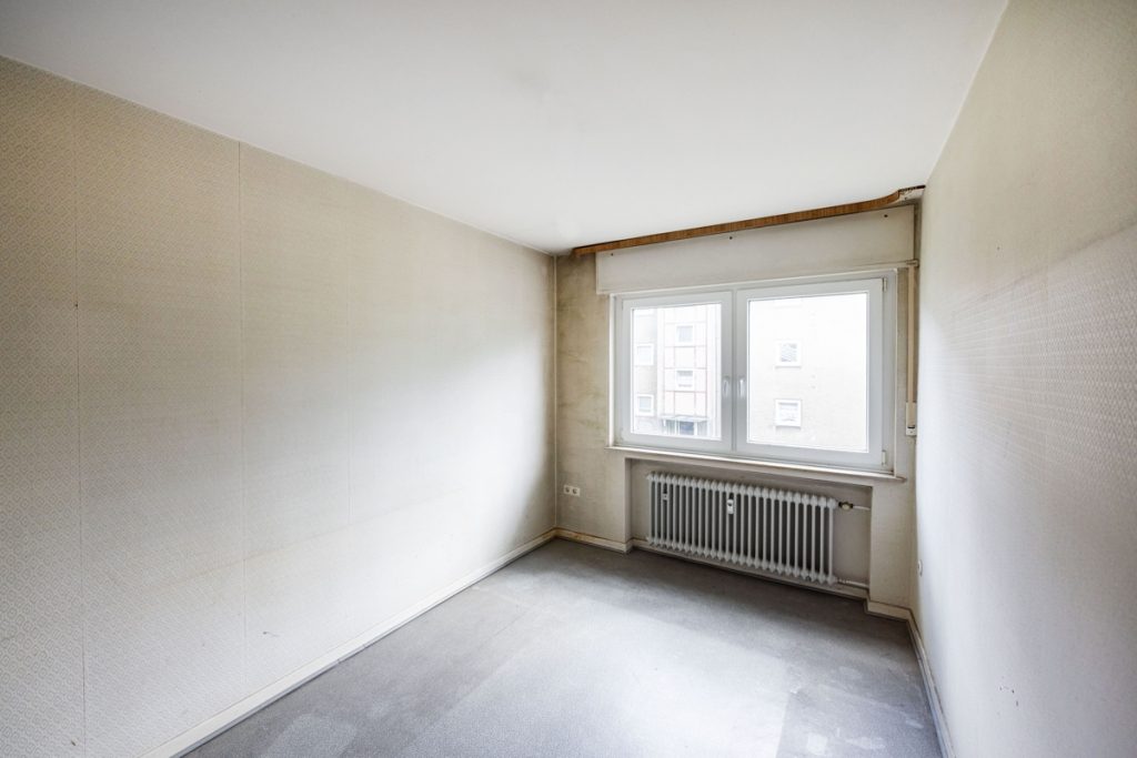 Immobilienangebot - Bielefeld / Brackwede - Alle - Packen Sie es an - 4-Zi.-Eigentumswohnung mit Loggia!