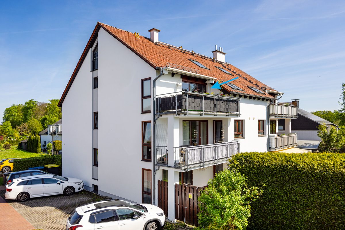Balkonseite Immobilienangebot - Bielefeld - Alle - Nicht von der Stange!
3-Zi.-Eigentumswohnung mit Loggia
