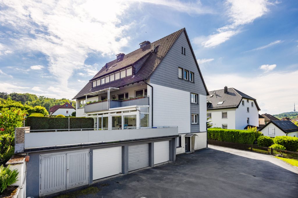 Immobilienangebot - BI-Gadderbaum - Alle - Gepflegtes Mehrfamilienhaus mit Entwicklungspotenzial