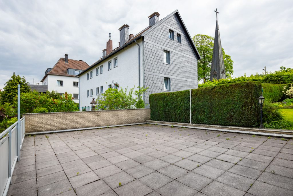 Immobilienangebot - BI-Gadderbaum - Alle - Gepflegtes Mehrfamilienhaus mit Entwicklungspotenzial