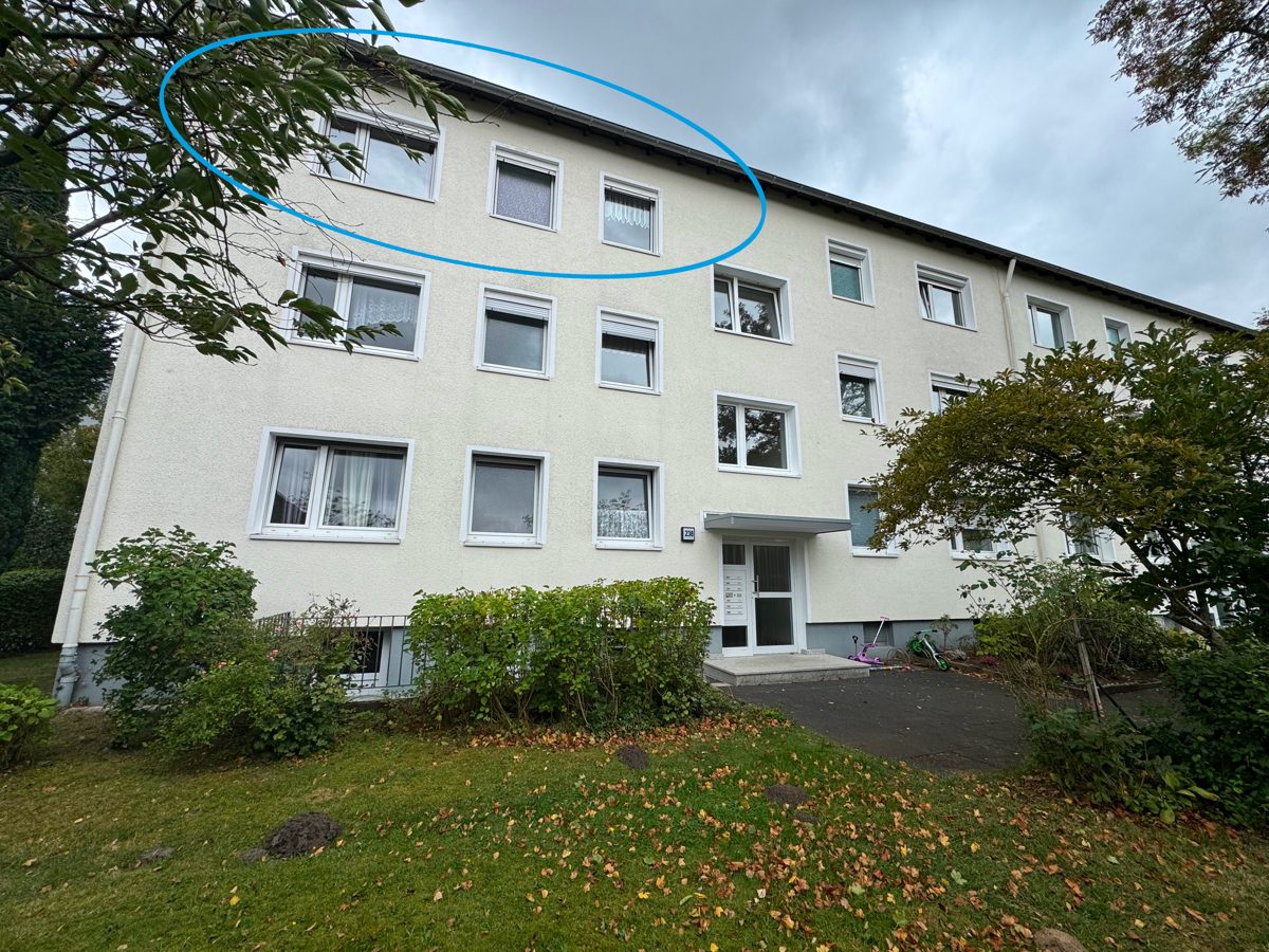 Immobilienangebot - BI-Sennestadt - Alle - Hell und top gepflegt!
3-Zimmer-Mietwohnung mit Loggia