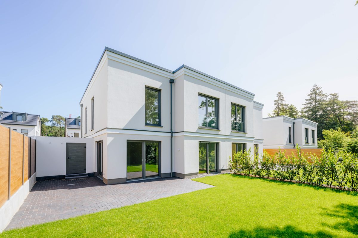 Immobilienangebot - Bielefeld - Alle - Stylisch wohnen, nachhaltig leben! 
KFW 40 EE Familienhaus mit Garage