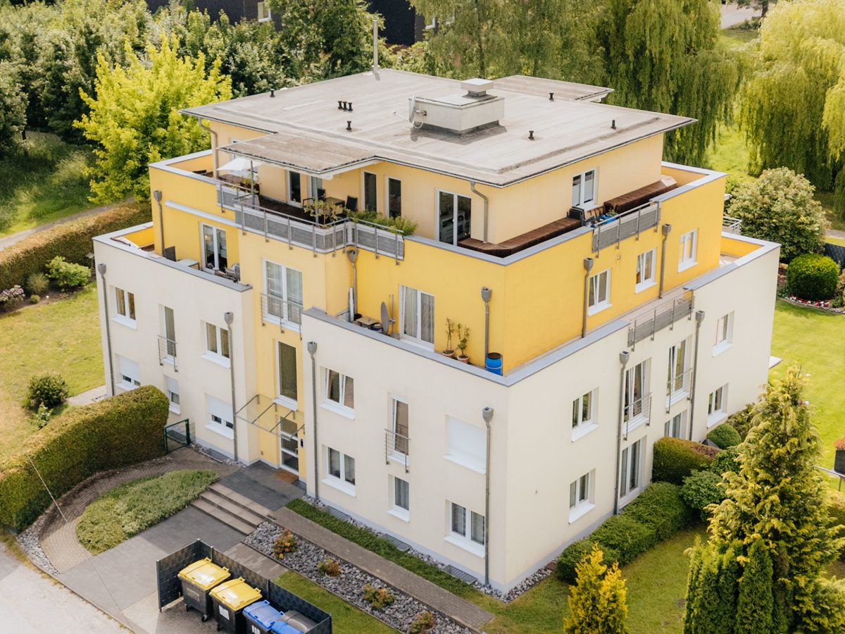 Ansicht Immobilienangebot - BI-Sieker - Alle - Geschmackvolles Penthouse mit dem Highlight
der Aufzug fährt bis in die Wohnung!
