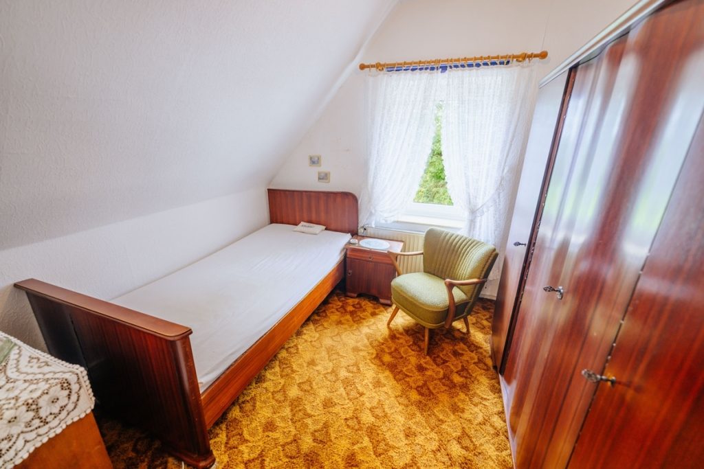 Immobilienangebot - Bad Salzuflen - Wüsten - Alle - Für eigene Wege! Charaktervolles Bruchsteinhaus im Außenbereich