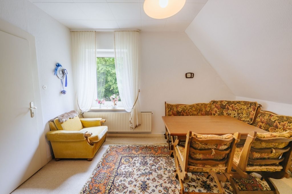 Immobilienangebot - Bad Salzuflen - Wüsten - Alle - Für eigene Wege! Charaktervolles Bruchsteinhaus im Außenbereich
