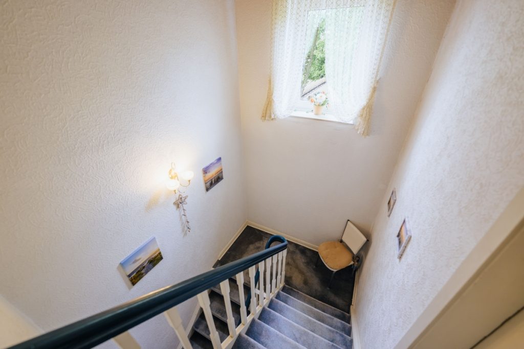 Immobilienangebot - Bad Salzuflen - Wüsten - Alle - Für eigene Wege! Charaktervolles Bruchsteinhaus im Außenbereich