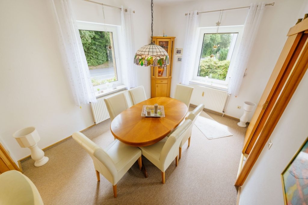 Immobilienangebot - Bad Salzuflen - Wüsten - Alle - Für eigene Wege! Charaktervolles Bruchsteinhaus im Außenbereich