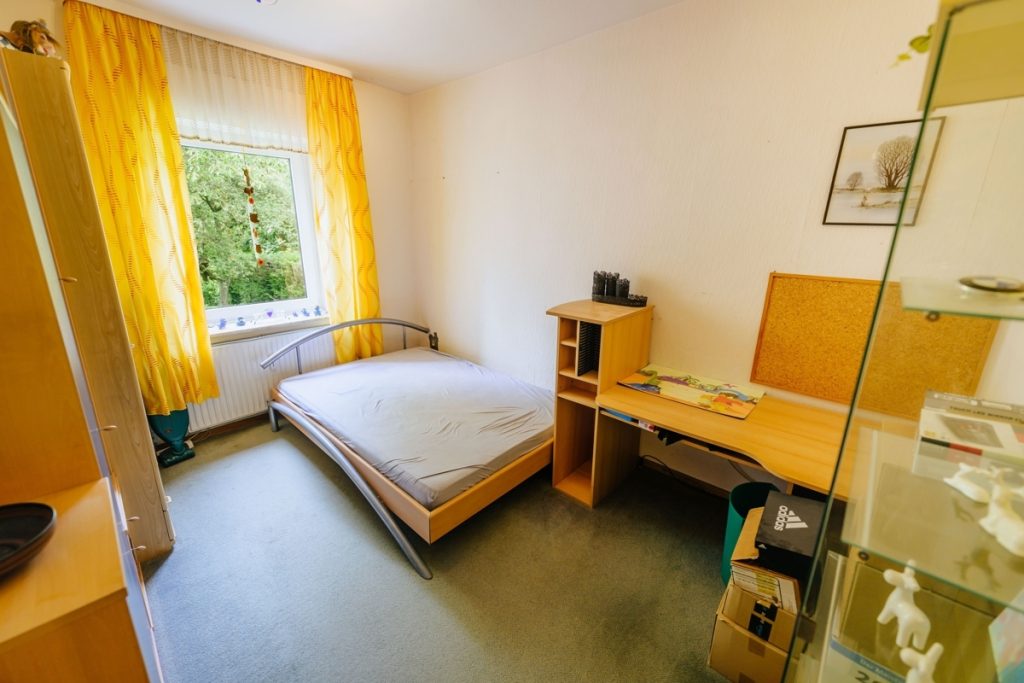 Immobilienangebot - Bad Salzuflen - Wüsten - Alle - Für eigene Wege! Charaktervolles Bruchsteinhaus im Außenbereich