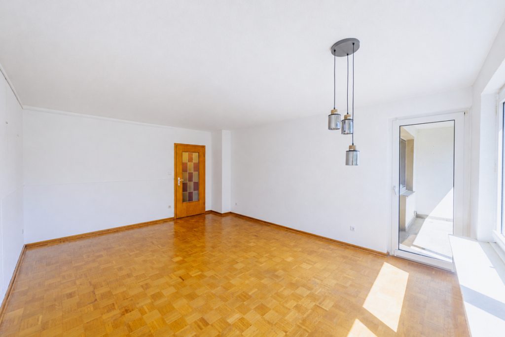 Immobilienangebot - Bielefeld / Sennestadt - Alle - Bezugsfrei! Tolle Raumaufteilung mit Südbalkon