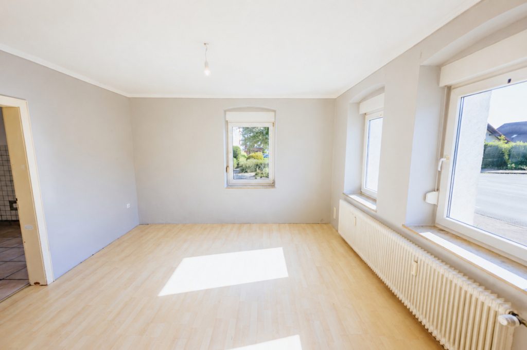 Immobilienangebot - Leopoldshöhe / Asemissen - Alle - Zwei Wohneinheiten, viele Chancen – attraktive Immobilie mit Entwicklungspotenzial