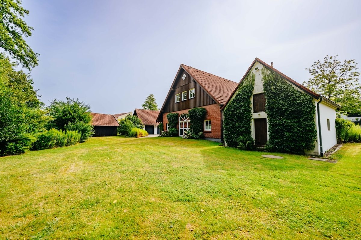 Immobilienangebot - Werther - Alle - Großzügig im Landhausstil in Traumlage!