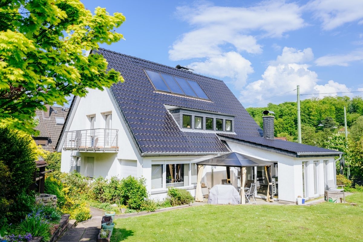 Immobilienangebot - BI-Sieker - Alle - Beliebte Sieker Schweiz! 
Ein-/Zweifamilienhaus mit Doppelgarage