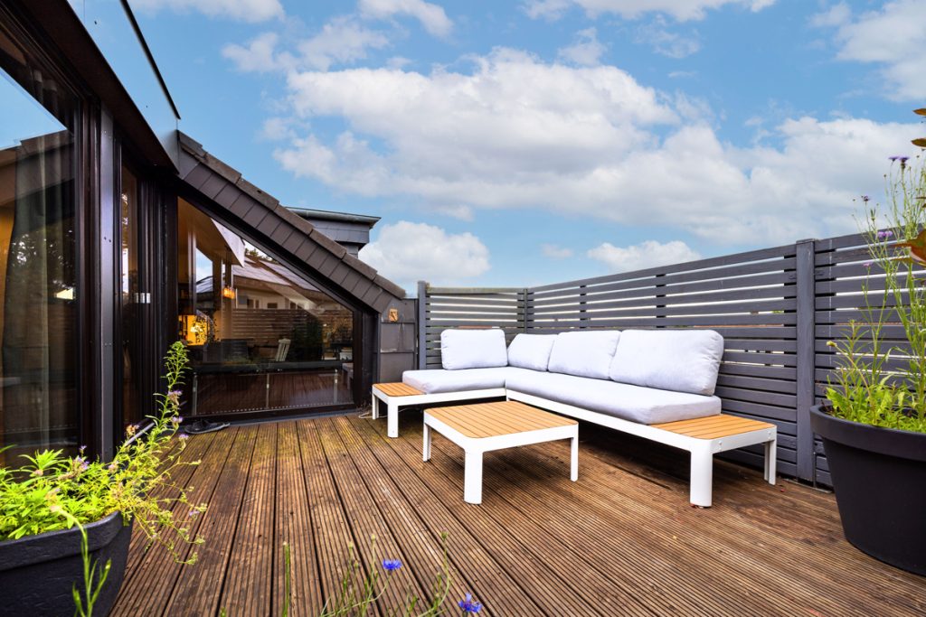 Immobilienangebot - Bielefeld / Sennestadt - Alle - Mit Dachterrasse und Garage
Moderne 4-Zimmer-Eigentumswohnung