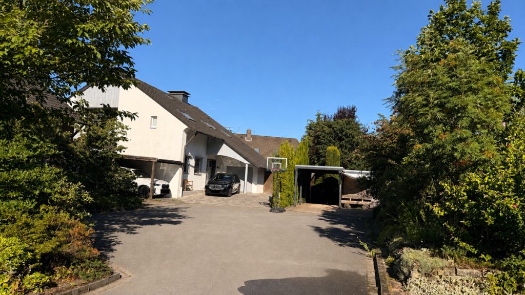 Renoviert, gemütlich, hell – Dachgeschosswohnung mit vielen Extras - Photo 3