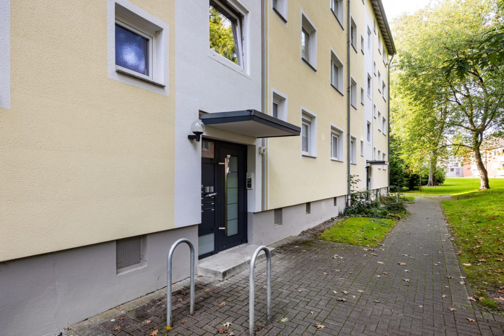 Immobilienangebot - Bielefeld / Sennestadt - Alle - Gelegenheit! Vermietete Kapitalanlage als guter Einstieg - Erbpachtgrundstück