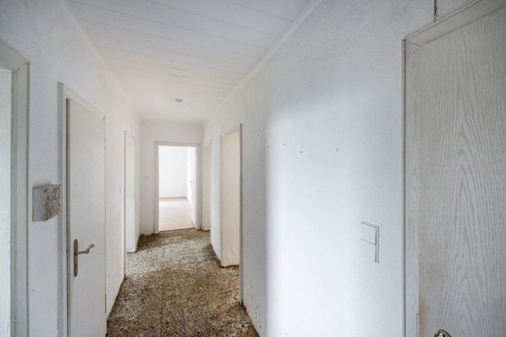 Immobilienangebot - Versmold - Alle - Wohnung mit Terrasse und Garten – Platz für eigene Ideen