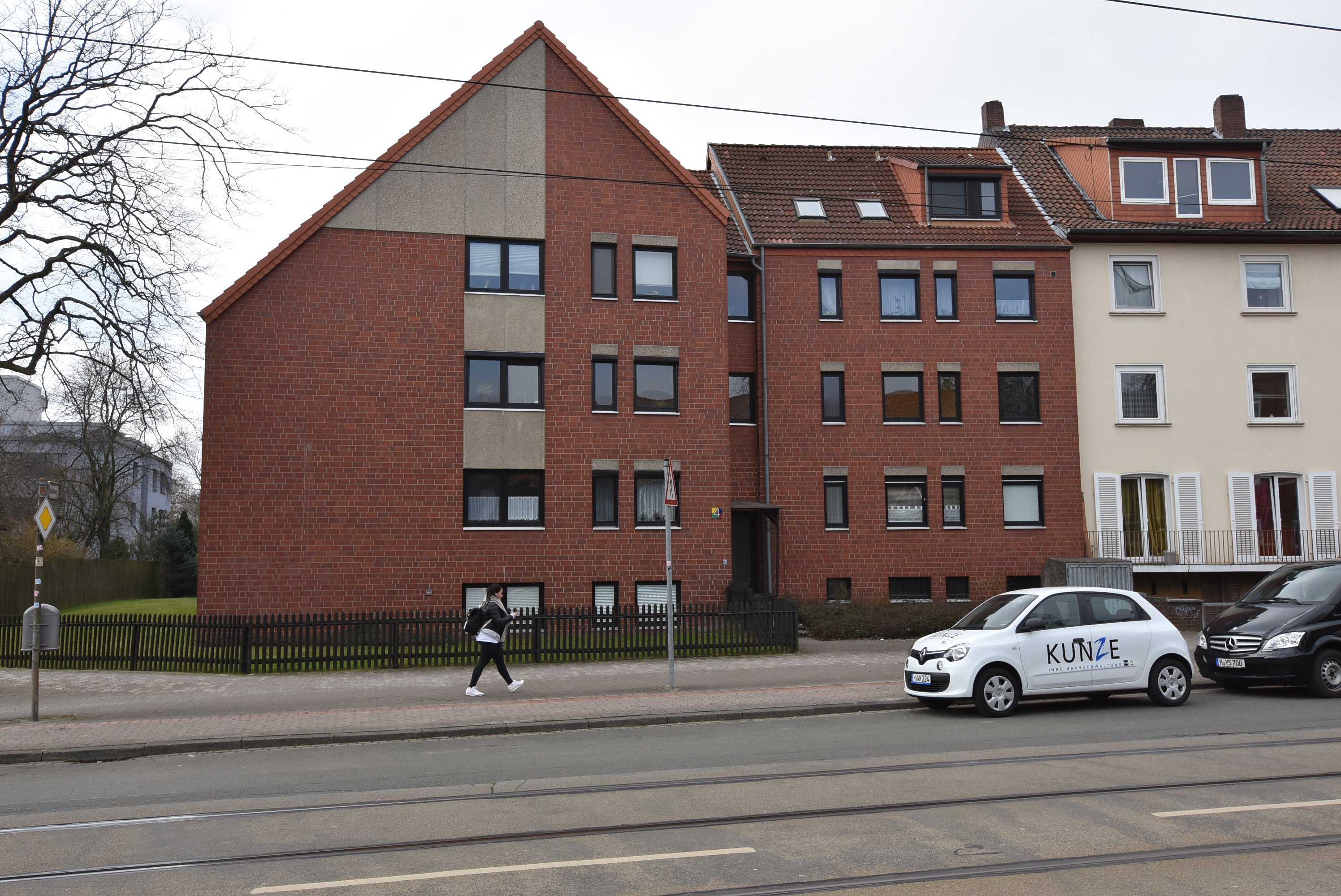 Kunze Immobilien e.K. - Immobilienangebot - Hannover - Wohnungen - 2-Zimmer-Wohnung mit Balkon in Badenstedt