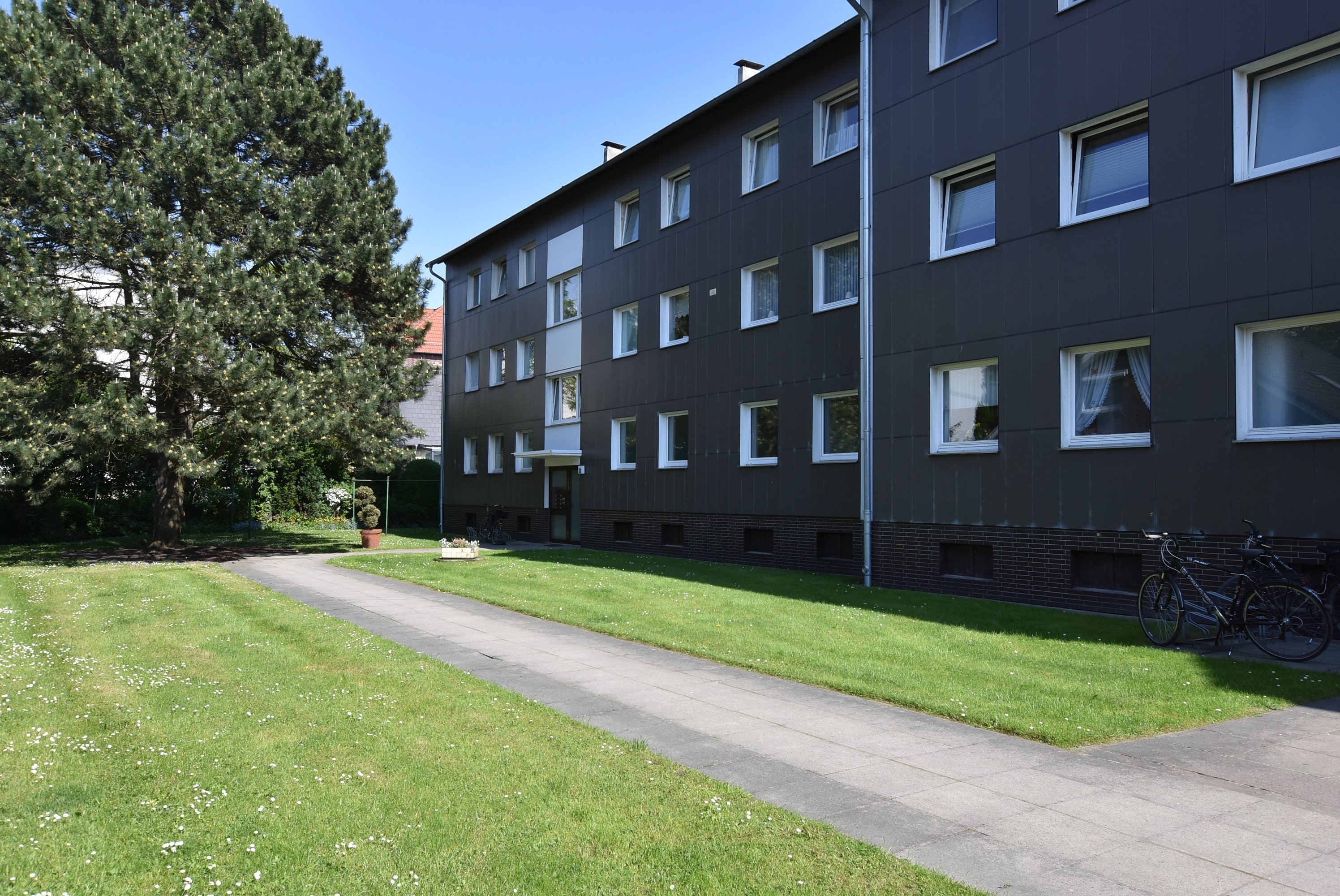 Kunze Immobilien e.K. - Immobilienangebot - Hannover - Etagenwohnung - KUNZE: 2 Zimmer Wohnung nahe Mittellandkanal - vermietet