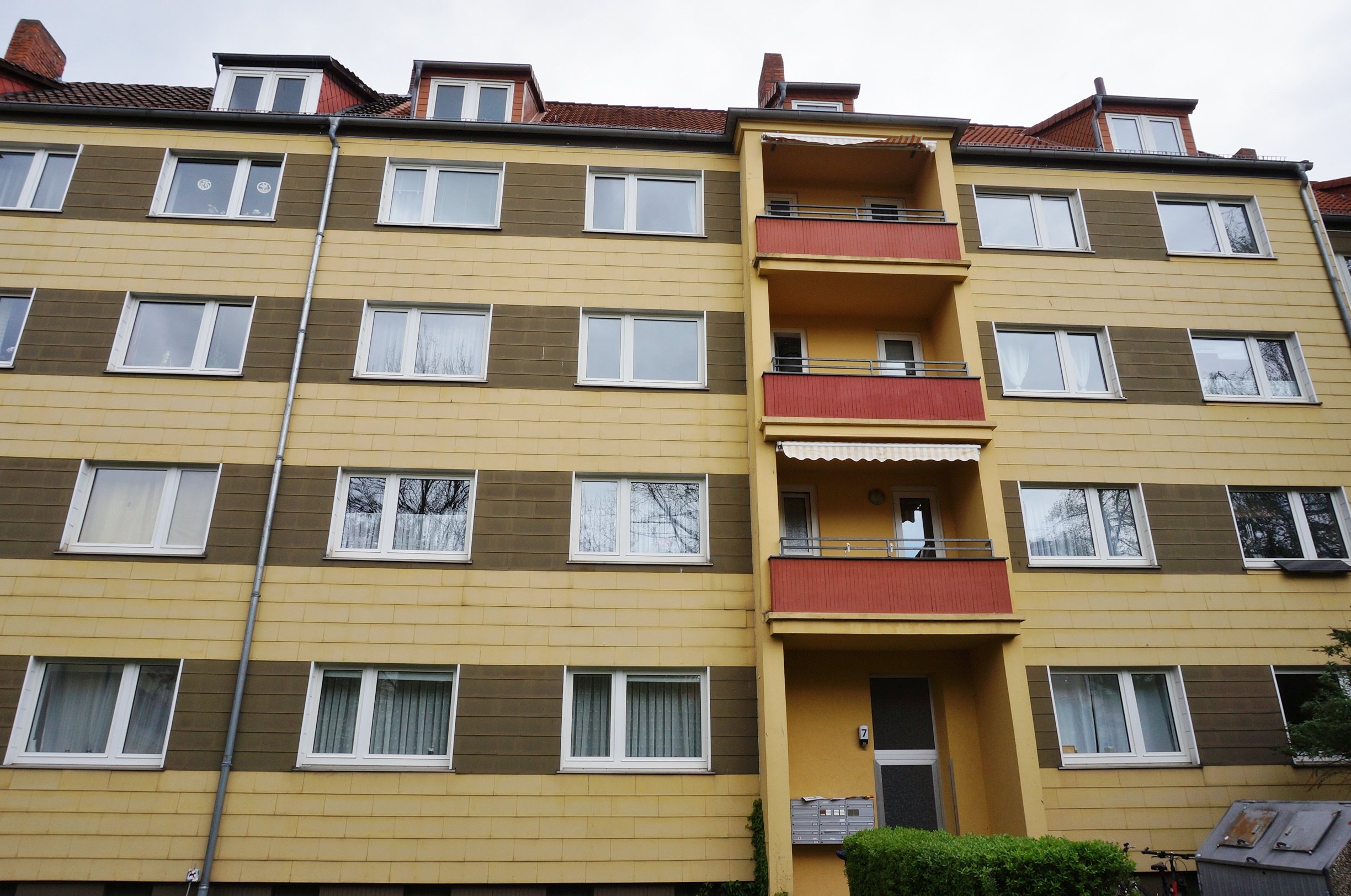 Kunze Immobilien e.K. - Immobilienangebot - 30459 Hannover - Ricklingen - Wohnungen - KUNZE: Gemütlich wohnen in Ricklingen oder Rendite sicher? Beides ist möglich!