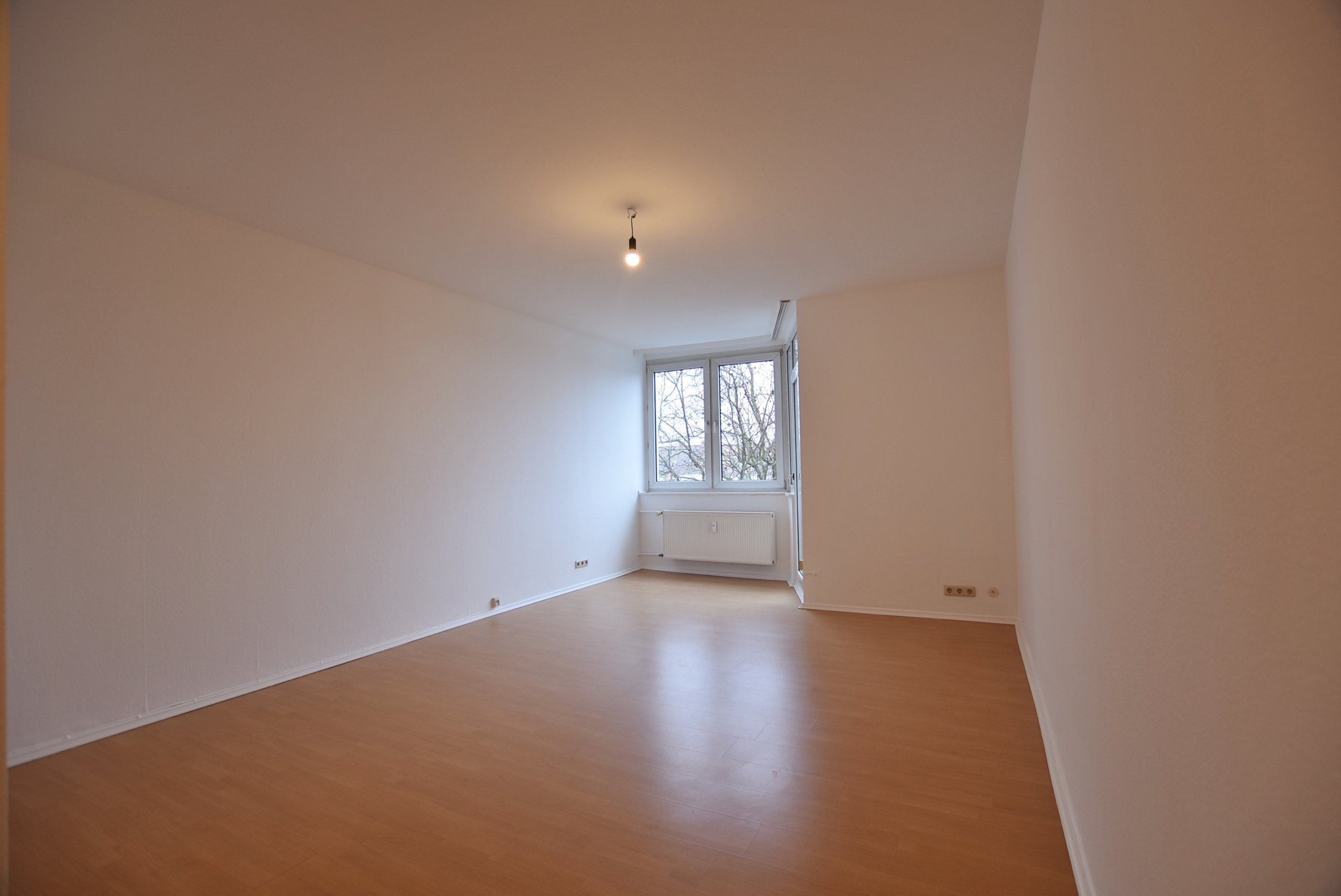 Kunze Immobilien e.K. - Immobilienangebot - 30175 Hannover - Südstadt - Wohnungen - KUNZE: Ideale Wohnung für Singles und Pendler