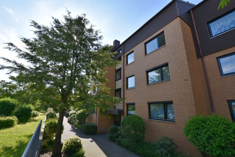 Kunze Immobilien e.K. - Immobilienangebot - 30179 Hannover - Sahlkamp - Wohnungen - KUNZE: PROVISIONSFREI: Gut geschnittene 3-Zimmer Wohnung für Kapitalanleger