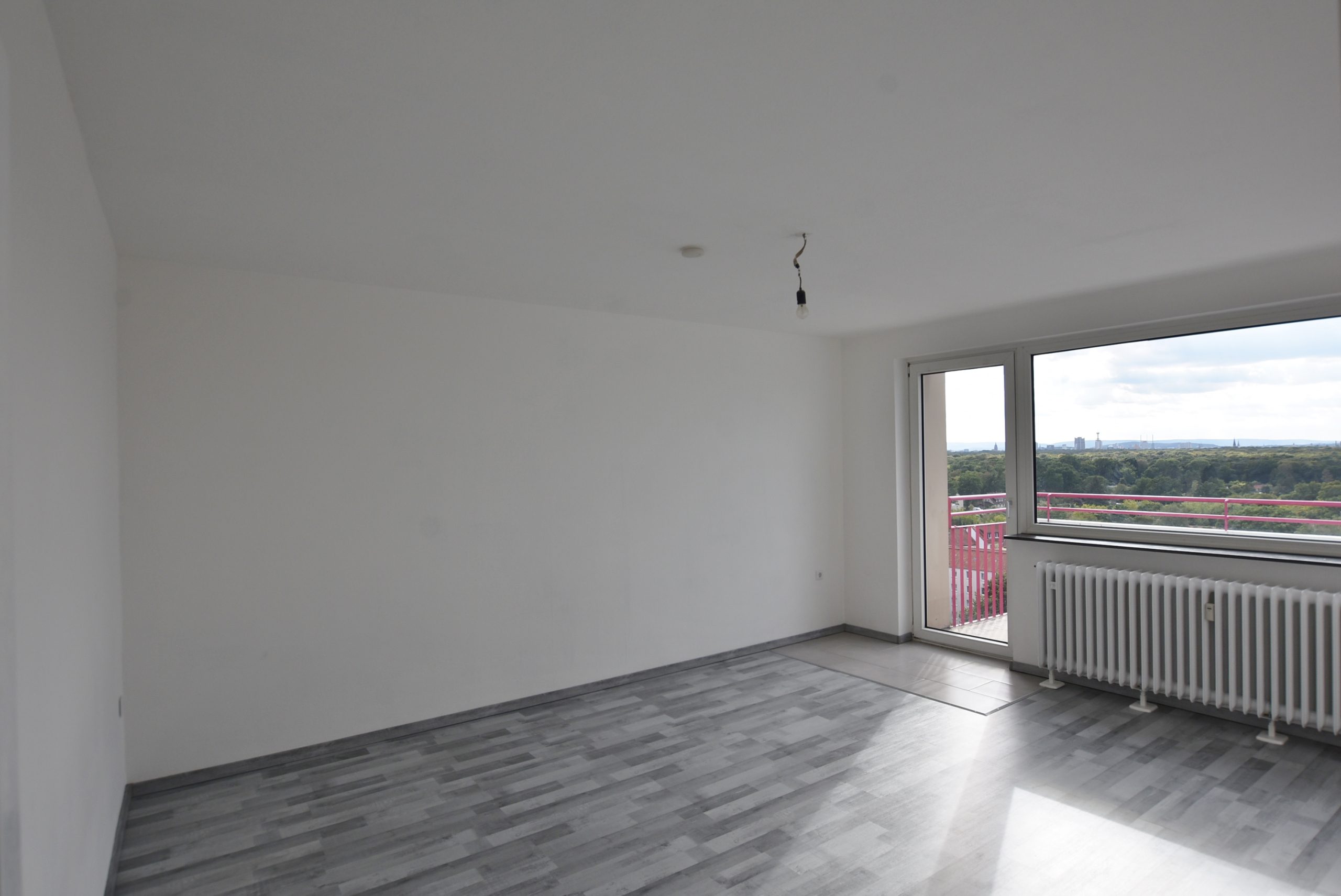 Kunze Immobilien e.K. - Immobilienangebot - 30655 Hannover - Groß Buchholz - Wohnungen - KUNZE: Über den Dächern von Groß-Buchholz!