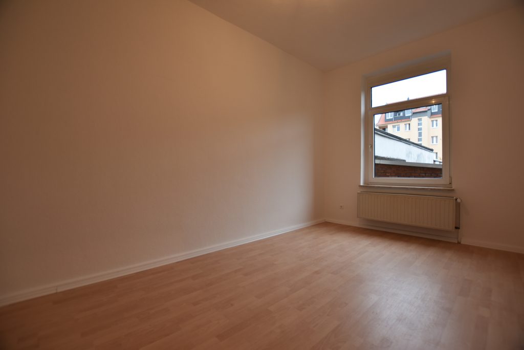 001LangBeispielbild Kunze Immobilien e.K. - Immobilienangebot - 30625 Hannover - Kleefeld - Wohnungen - KUNZE: Dachgeschosswohnung in beliebter Lage Hannover-Kleefeld