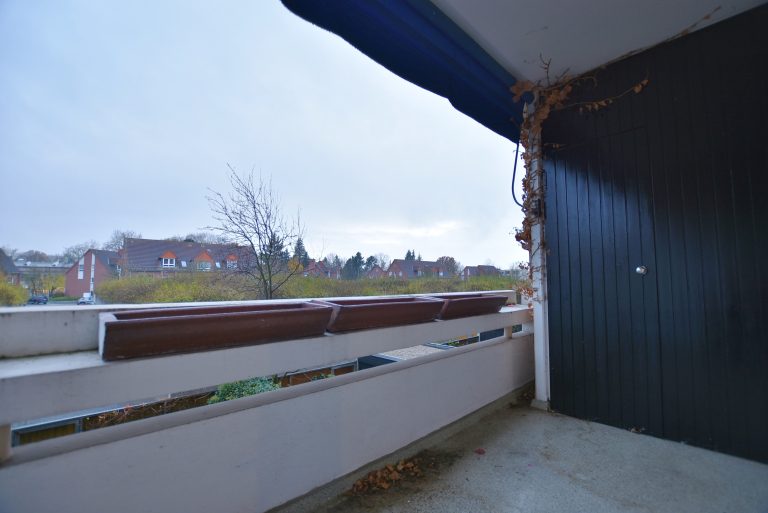 Kunze Immobilien e.K. - Immobilienangebot - 30880 Laatzen - Laatzen - Wohnungen - KUNZE: Leerstehende Wohnung mit zwei Balkonen und einer Garage in Laatzen-Mitte