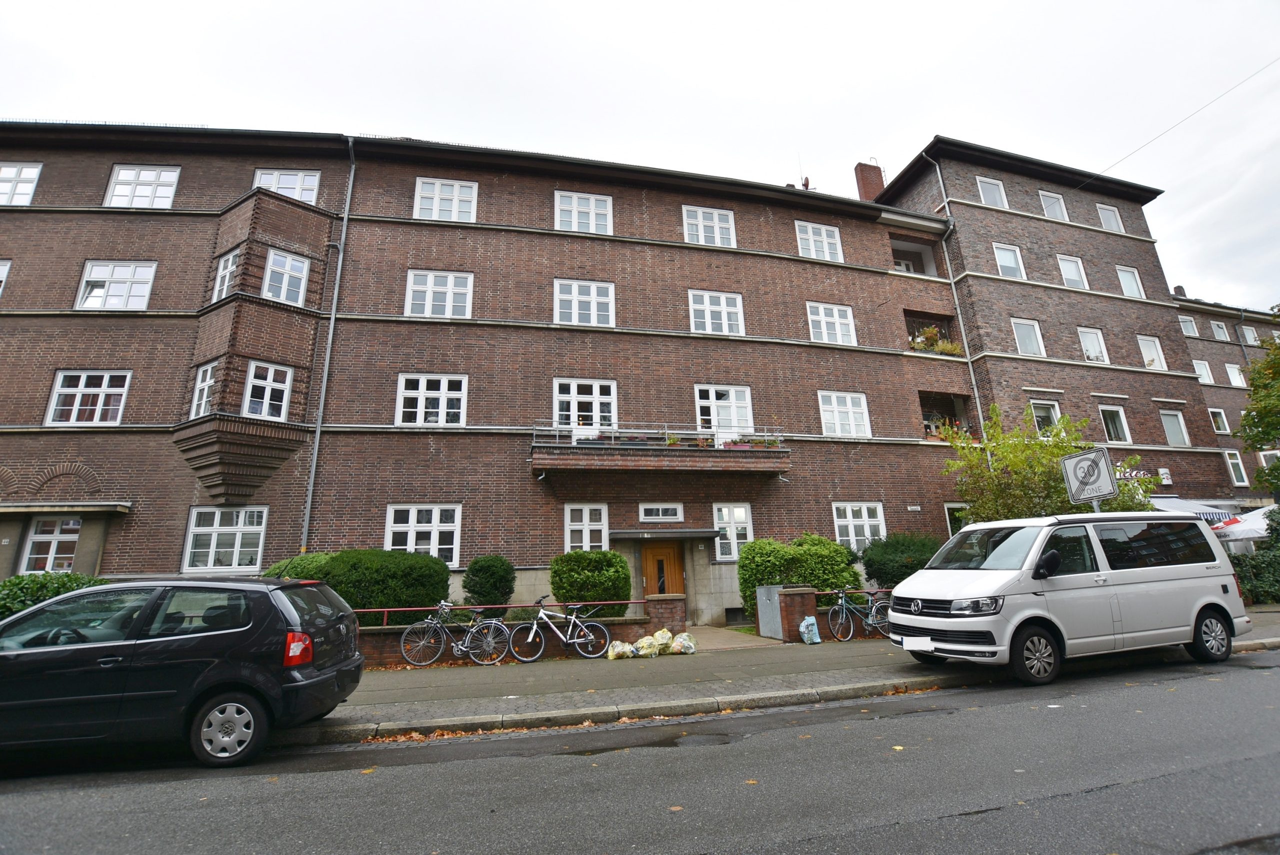Kunze Immobilien e.K. - Immobilienangebot - 30173 Hannover - Südstadt - Erdgeschosswohnung - KUNZE: PROVISIONSFREI: Auch für Selbstnutzer geeignet: Wohnen im Herzen der Südstadt