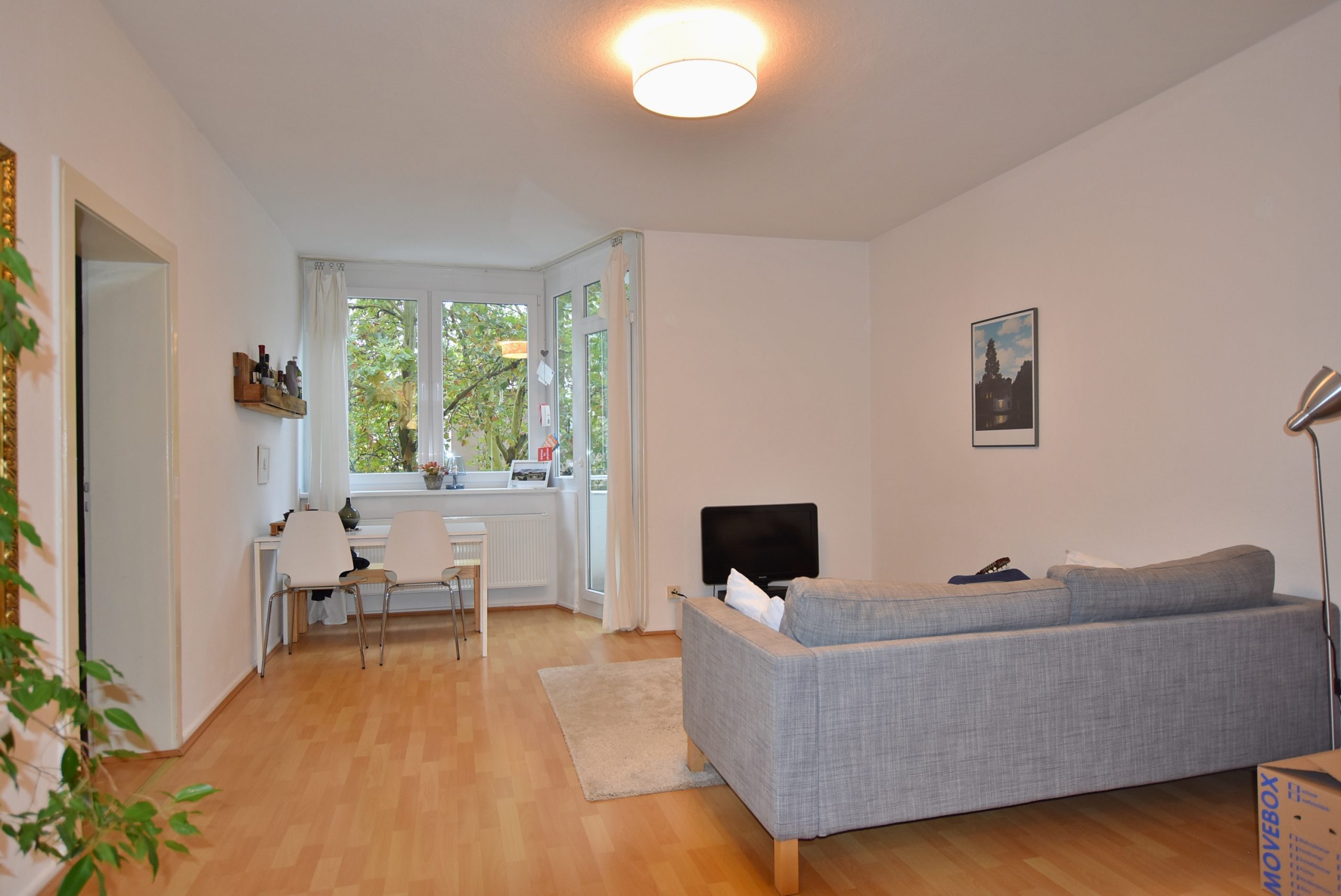 Kunze Immobilien e.K. - Immobilienangebot - 30159 Hannover - Südstadt - Wohnungen - KUNZE: Gemütliche, sehr zentral gelegene 2-Zimmerwohnung mit Balkon