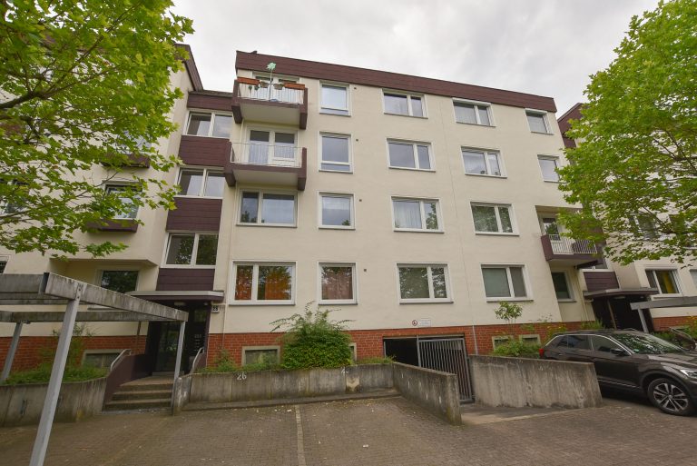 Kunze Immobilien e.K. - Immobilienangebot - 30627 Hannover - Groß Buchholz - Wohnungen - KUNZE: Leerstehende Wohnung mit 2 Balkonen und einem Stellplatz in Groß-Buchholz