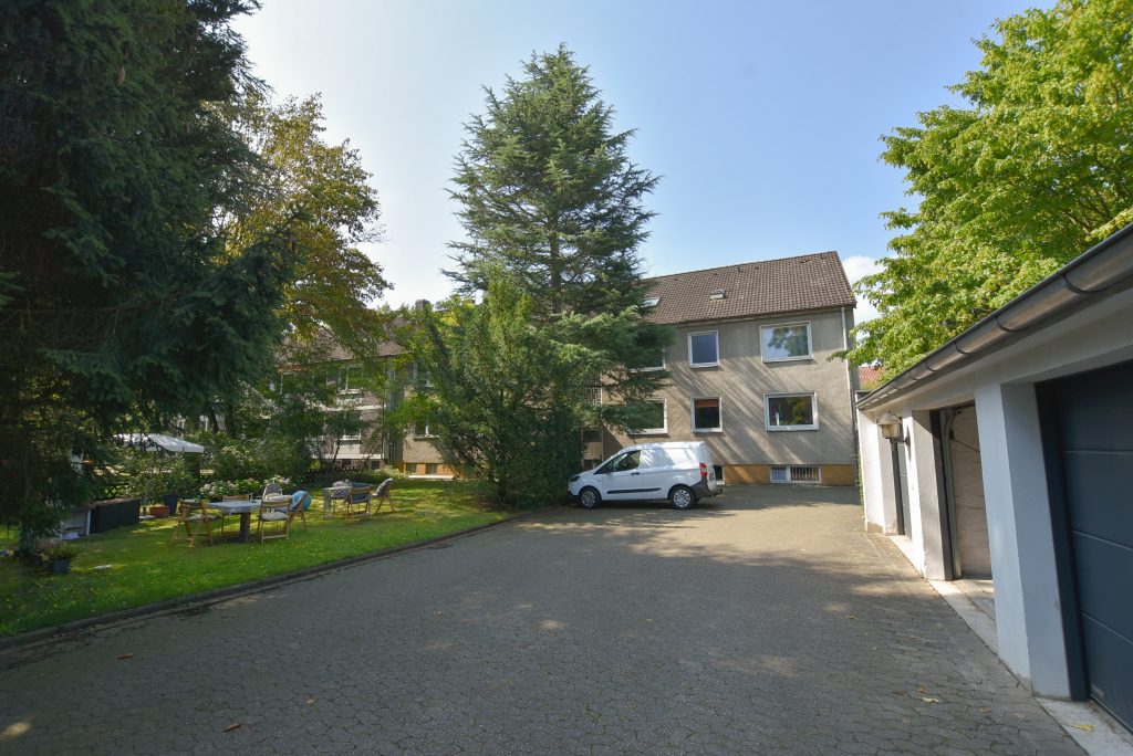 000KurzAußenansicht Kunze Immobilien e.K. - Immobilienangebot - 30519 Hannover - Waldhausen - Wohnungen - KUNZE: Erdgeschosswohnung mit Garage in Top-Lage von Waldhausen