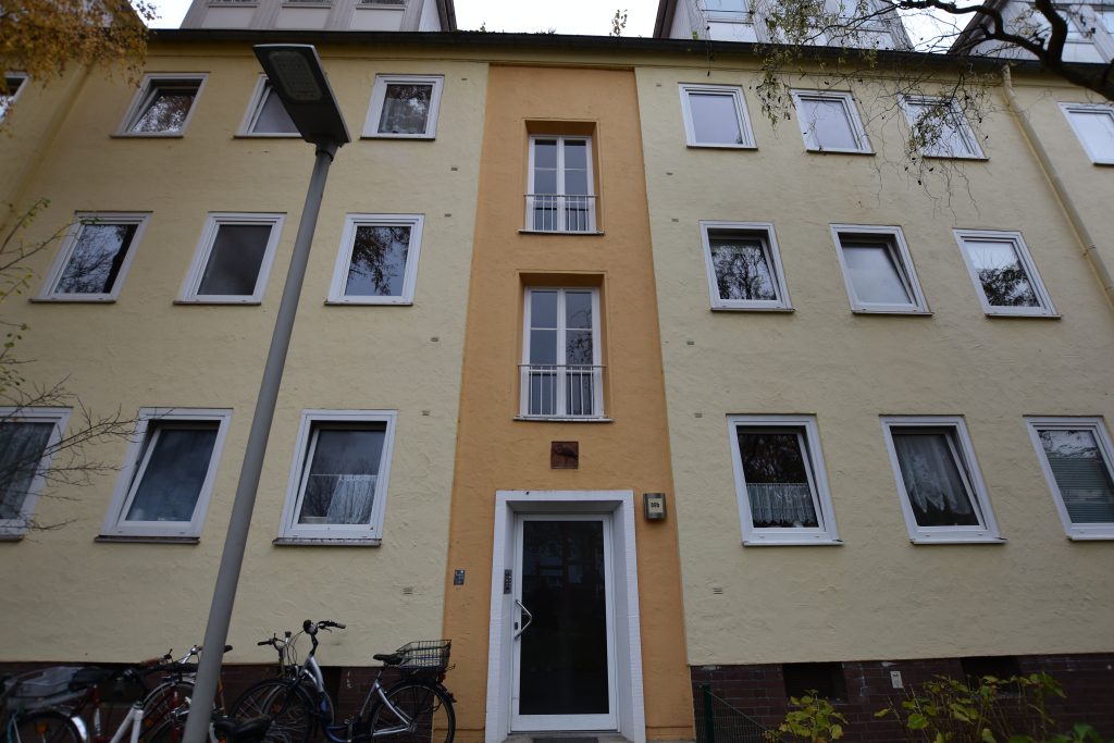 000KurzAußenbild Kunze Immobilien e. K. - Immobilienangebot - 30519 Hannover - Mittelfeld - Wohnungen - KUNZE: sanierte 3-Zimmerwohnung in Hannover-Mittelfeld