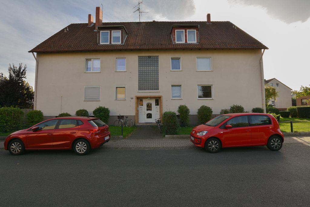 000KurzAußenansicht Kunze Immobilien e. K. - Immobilienangebot - 30629 Hannover - Misburg Nord - Wohnungen - KUNZE: Provisionsfrei: sanierte Wohnung im Hochparterre in ruhiger Umgebung von Misburg-Nord