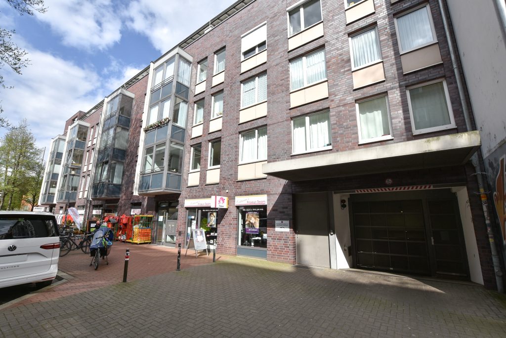 Kunze Immobilien e. K. - Immobilienangebot - 30449 Hannover - Linden Mitte - Wohnungen - KUNZE: möblierte Wohnung mit Tiefgaragenstellplatz im Zentrum von Linden