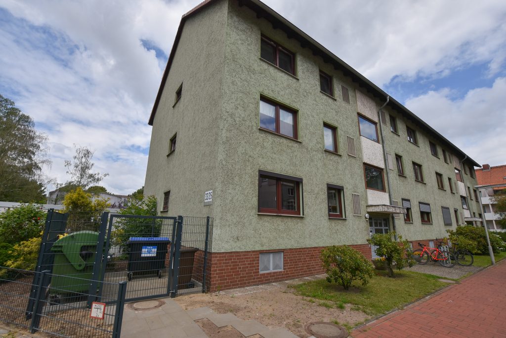000KurzAußenansicht Kunze Immobilien e. K. - Immobilienangebot - 30163 Hannover - Vahrenwald - Wohnungen - KUNZE: Eigennutzer aufgepasst: Gepflegte Wohnung mit Stellplatz in Hannover-Vahrenwald